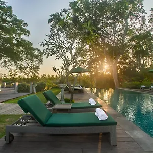 The Hidden Paradise - Chse Certified Indonesien